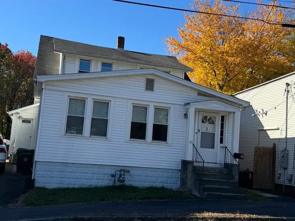 14 Taylor St, Chicopee, MA 01020