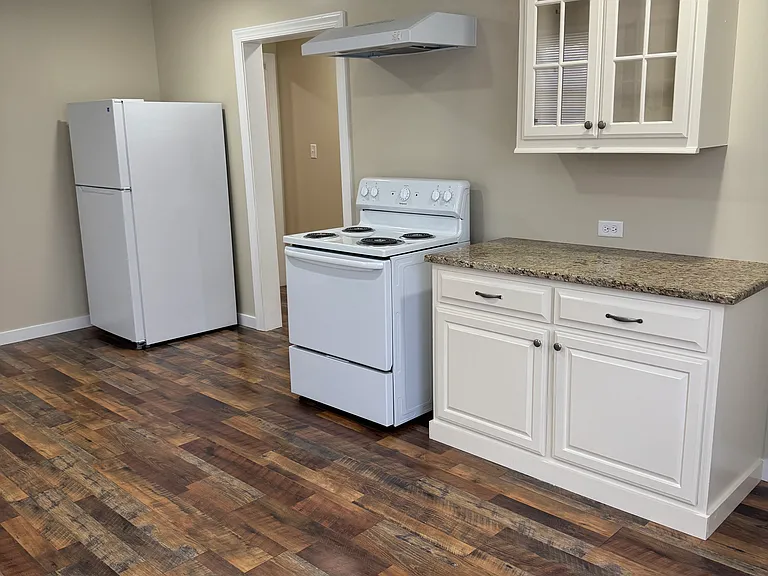 1700 Ridgefield Ave #F — Photo 13