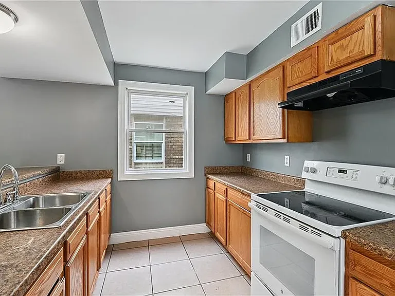 6859 Mayo Blvd #C — Photo 4