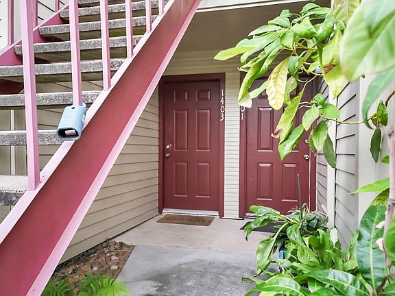 2nd image of 2120 El Paseo St APT 1403