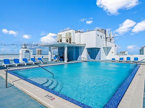4th image of 401 69th St Penthouse 101