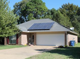 204 Live Oak Cir, Natchitoches, LA 71457