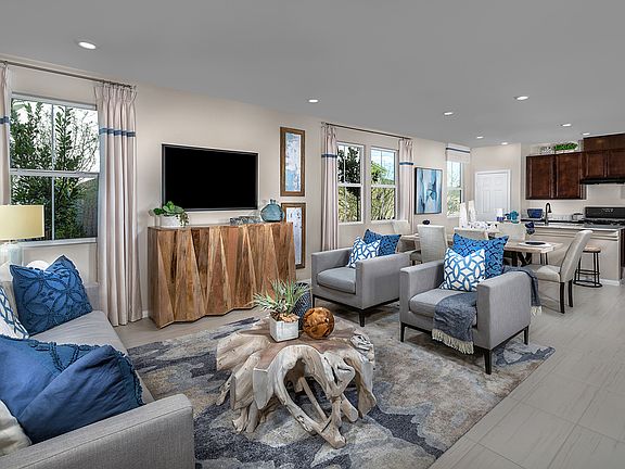 Plan 1921 End Unit Great Room