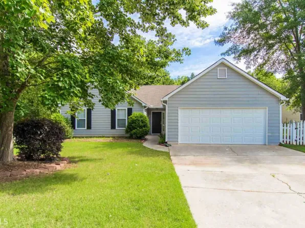 5803 Riverside Walk Dr, Sugar Hill, GA 30518