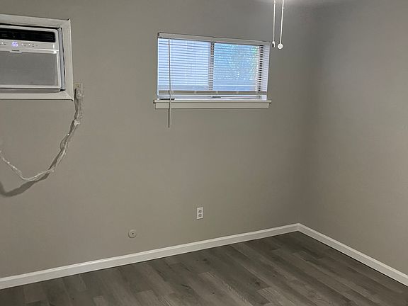 4th image of 3822 Glen Arbor Dr