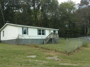 91 Bowmans Branch Ln, Pleasant Shade, TN 37145