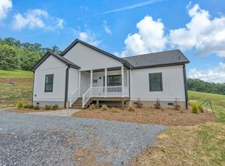 426 Fieldstone Way, Fleetwood, NC 28626