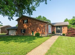 9308 Marse Henry Dr, Jeffersontown, KY