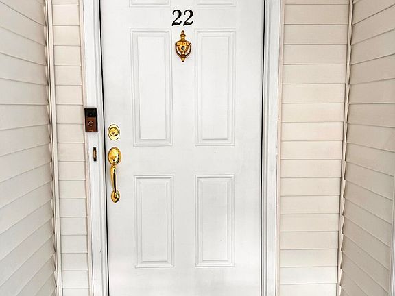 4th image of 22 Alexandria Way