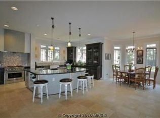 6020 Tilden Ln, Rockville, MD 20852
