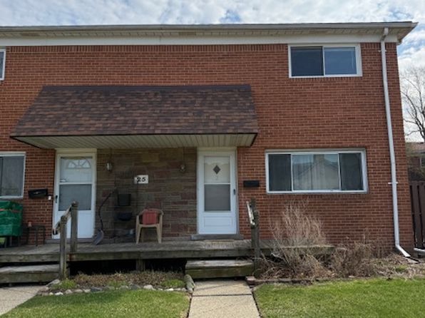 25 Highland Ave APT 2