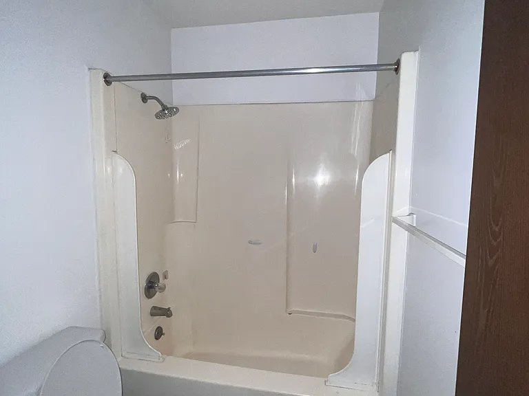 88 Palomino Dr #8 — Photo 11
