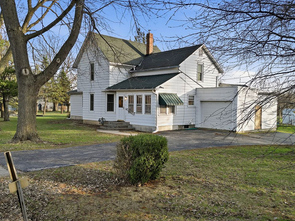 1st image of 599 Palmyra Rd