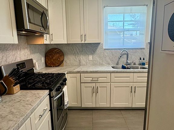 4th image of 4257 Baldwin Ave #4257