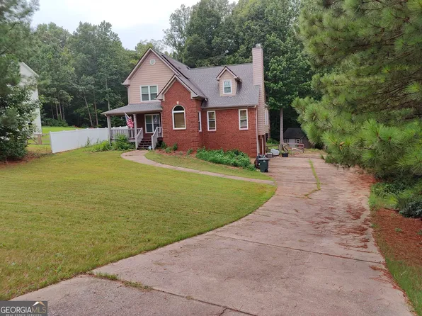 305 Shoals Trl, Dallas, GA 30132