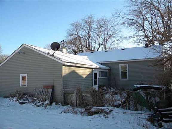 5th image of 2455 Larkmoor St