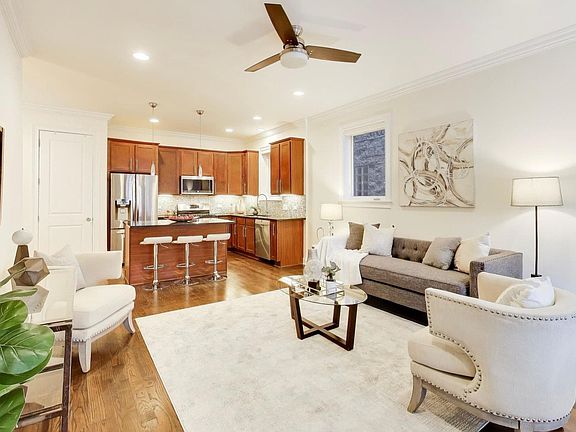 3rd image of 2726 W Cortez St #1