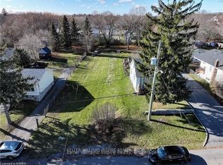 20 Shaw St, Kingston, ON K7K 4Y4