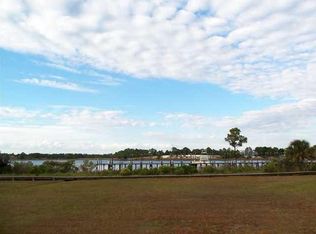 121 Anglers Harbor Ln, Carrabelle, FL 32322