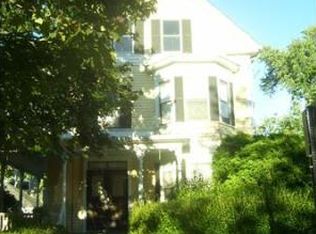 39 Summit Ave, Salem, MA 01970