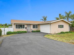 446 Hill Dr, Vista, CA 92083