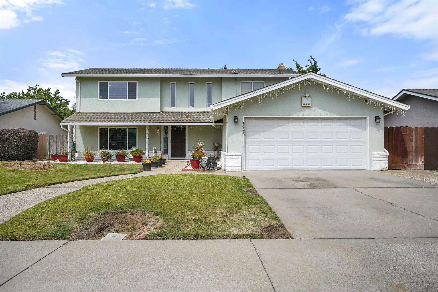 3609 Carson Oak Dr photo 1