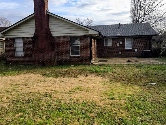 2nd image of 4580 Lawrence Rd