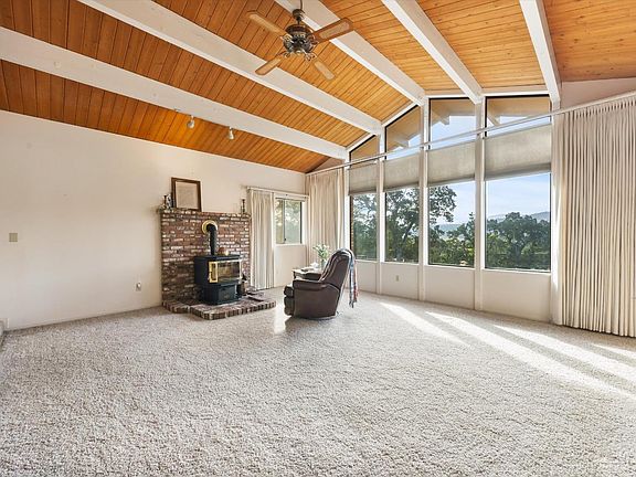 4th image of 24380 Silver Dr