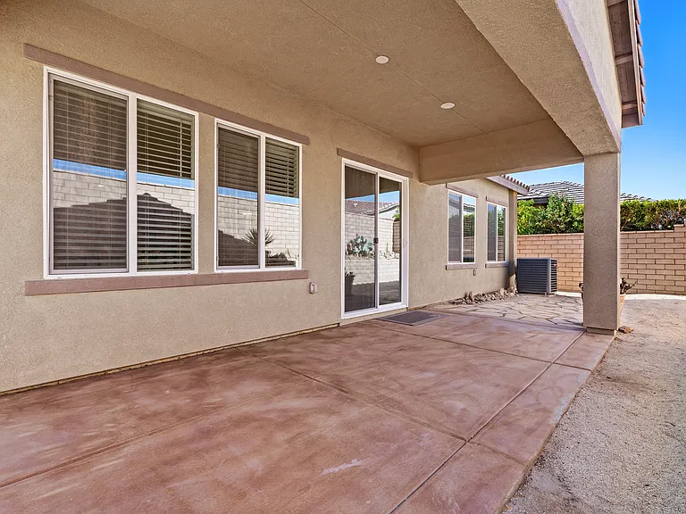 43720 Vacanza Ct — Photo 33