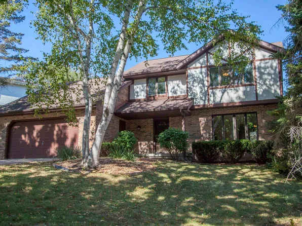 7106 Pagham Dr, Madison, WI 53719
