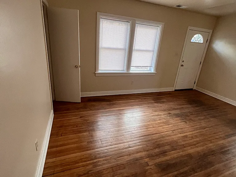1433 Minefee St — Photo 20