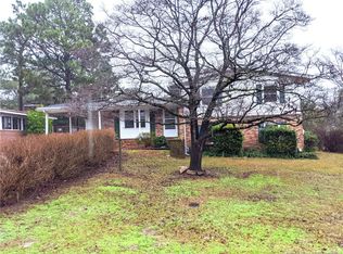 1909 Martindale Dr, Fayetteville, NC 28304