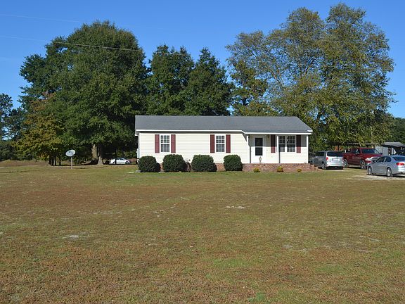 2nd image of 3715 Whispering Pines Dr