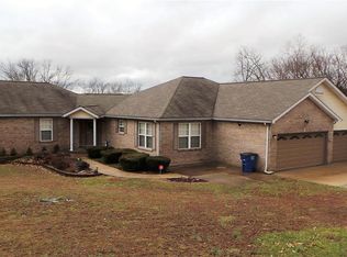 13075 McKee Rd, Festus, MO 63028