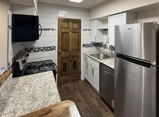 Colonial Oaks Apartments, Beaver Falls, PA 15010