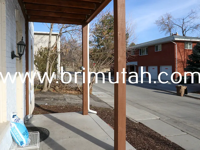 1261-1267 E Alameda Ave #1263 — Photo 2