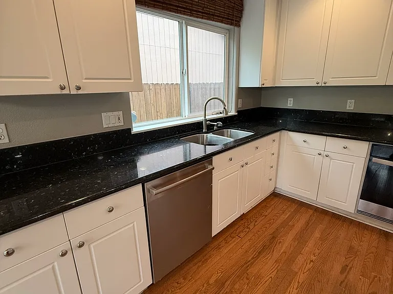 13722 SE Gannon Dr — Photo 4