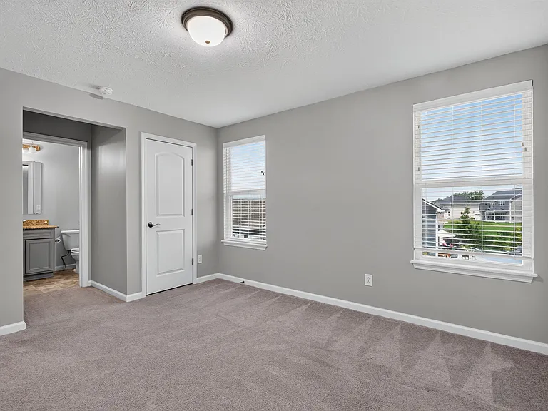 12987 Gilmour Dr — Photo 27