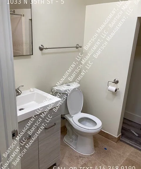 1033 N 35th St #5 — Photo 5