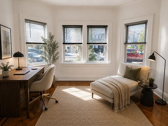 3rd image of 2223 37th St