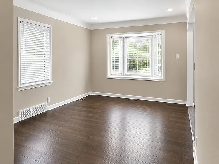 16001 Coram St — Photo 7