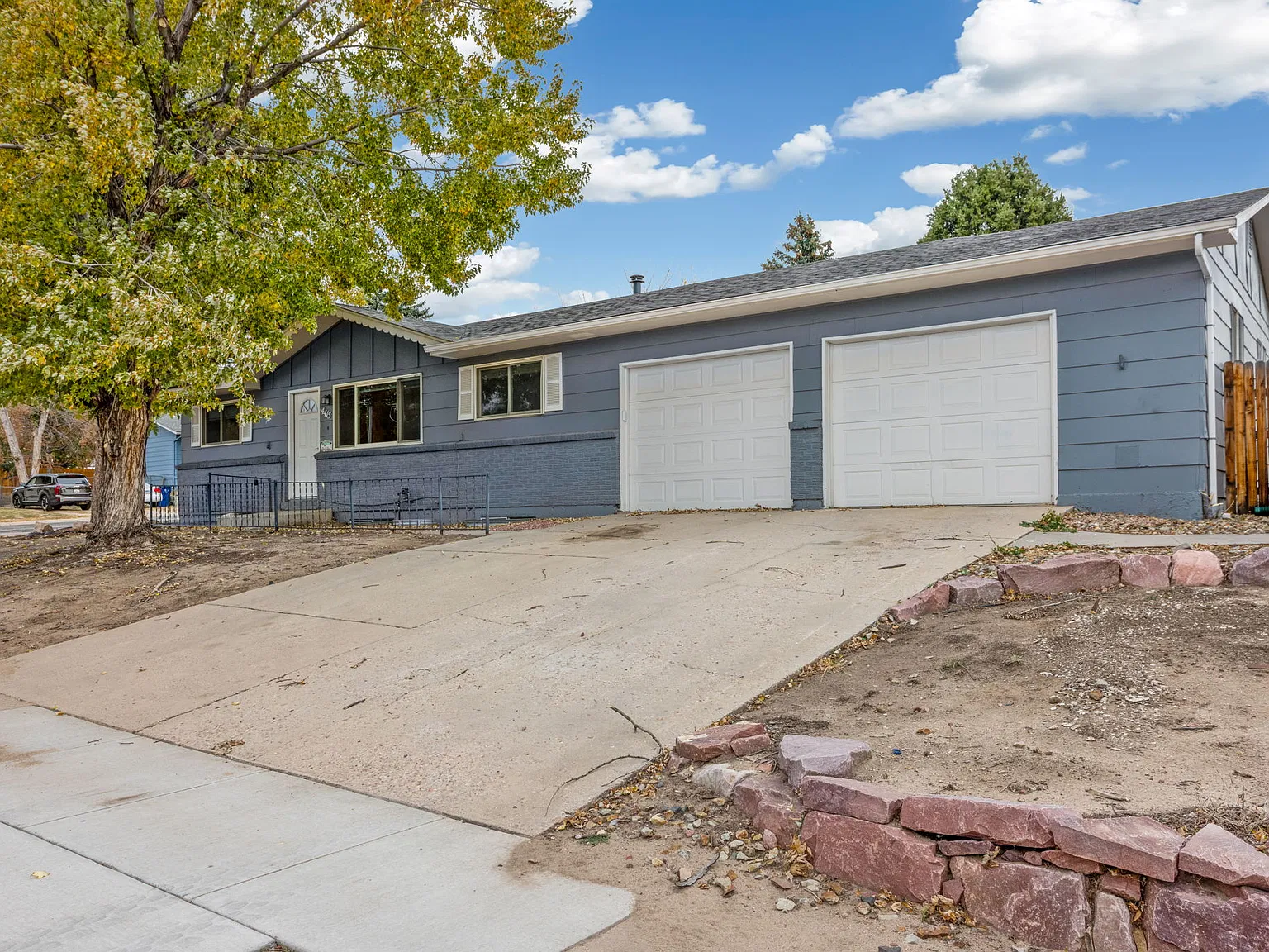4 bed, 2090 sqft, $2,500 — Photo 2