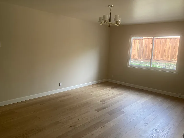 6 Louise Ct — Photo 6