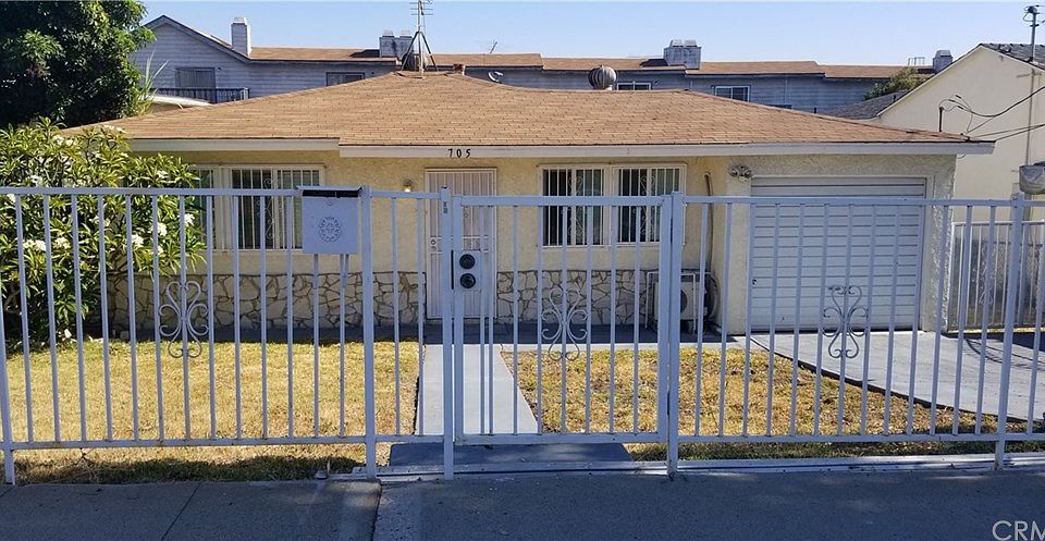 1st image of 705 E Graves Ave