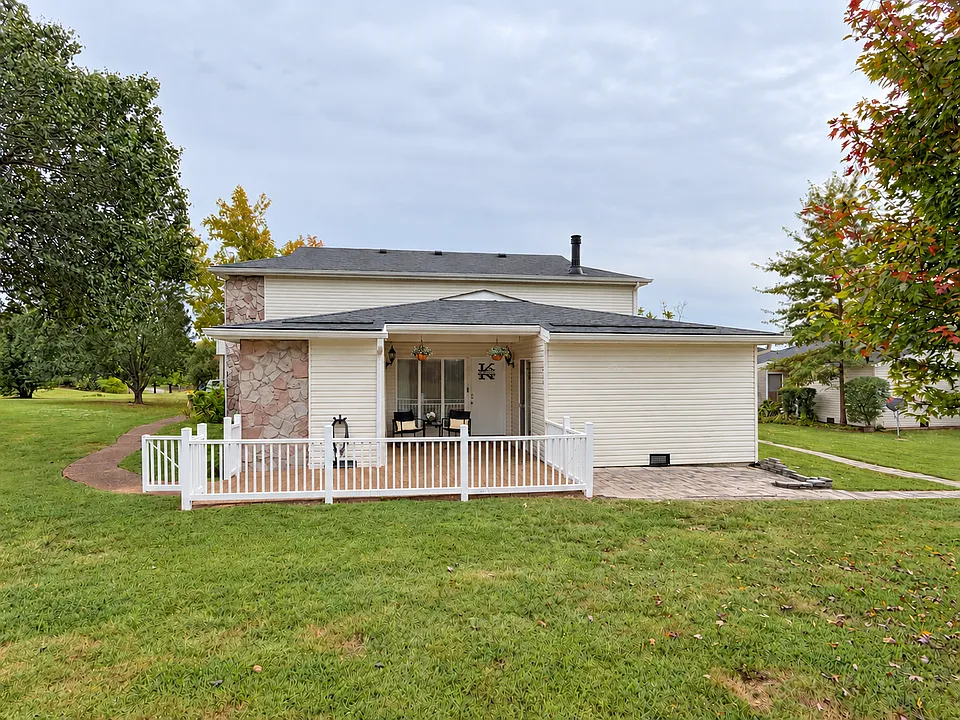 810 Bellevue Rd
