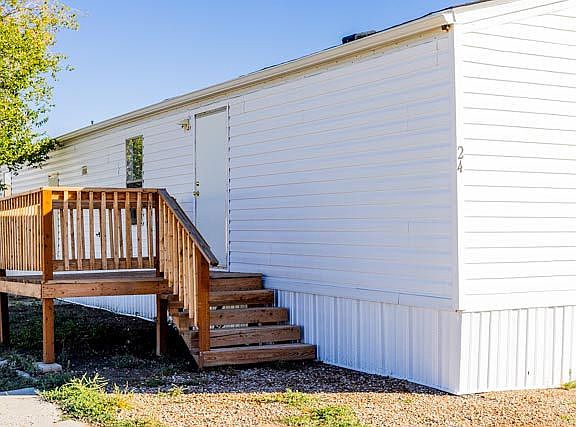 5th image of 1101 S Carbon Ave #24