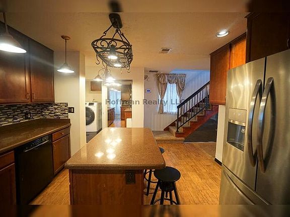 4th image of 3603 S Belcher Dr