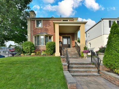 80-03 192nd Street, Hollis, NY, 11423