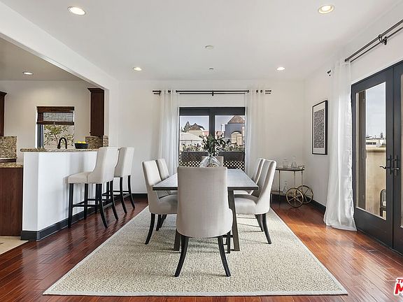 5th image of 10319 Almayo Ave APT 401