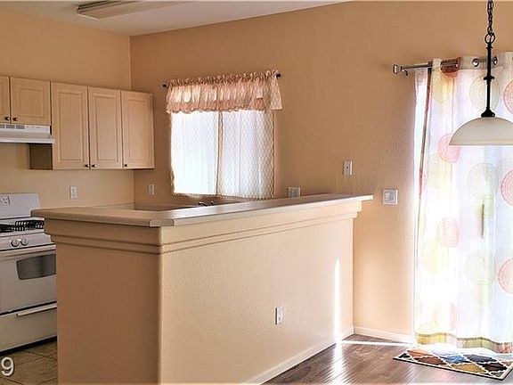 4th image of 8811 Tomnitz Ave Unit 102